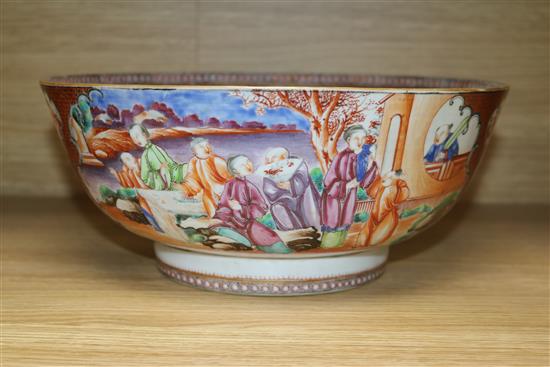 A Cantonese bowl 29cm diam